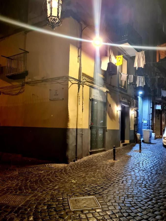 Amore Napoletano Napoli Eksteriør bilde